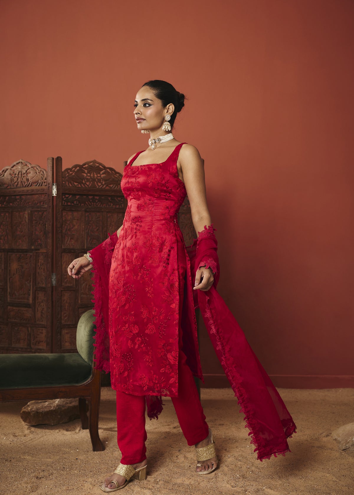 The Zara Crimson Floral Embroidered Kurta Set
