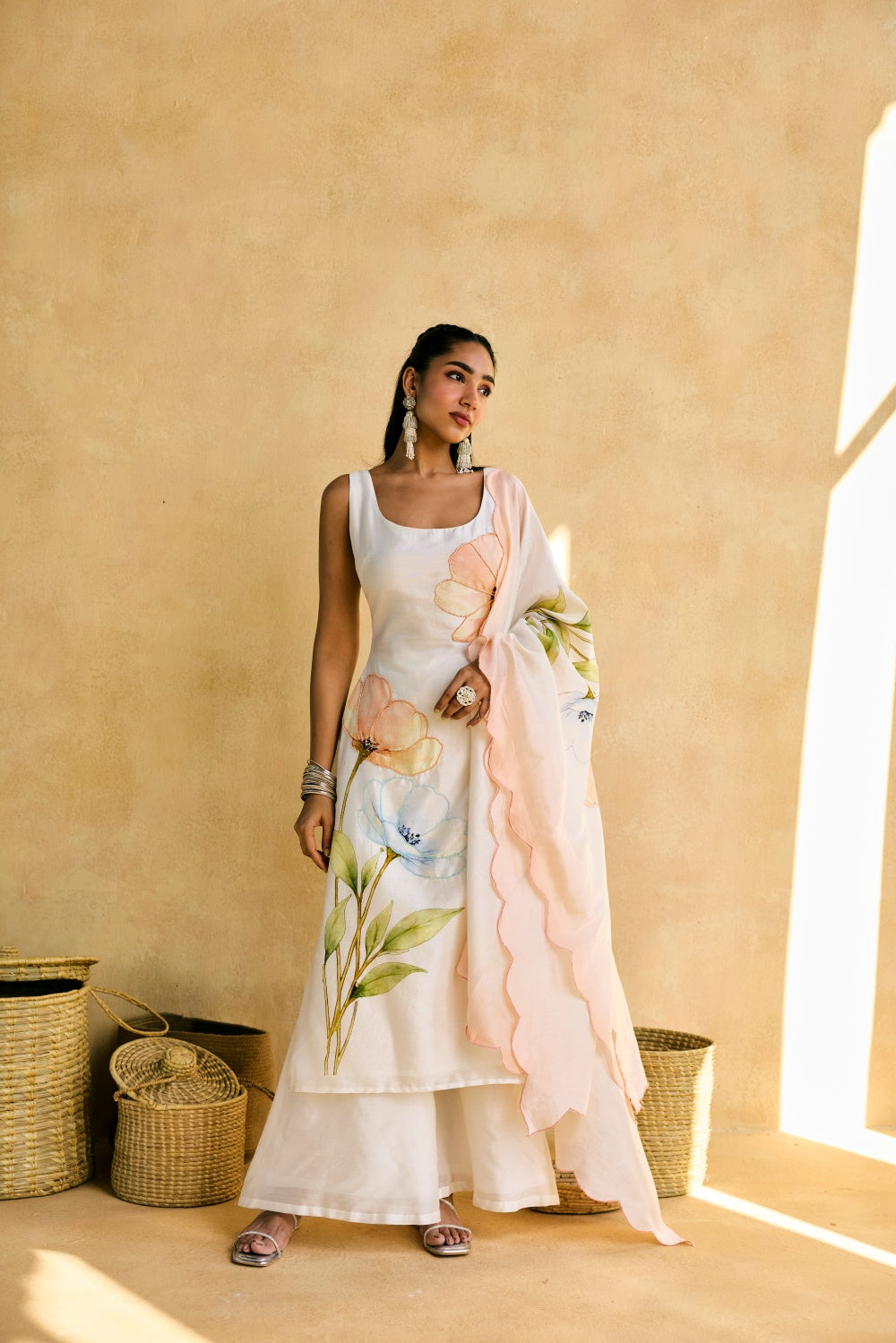 Masakali Floral Print White Kurta Set