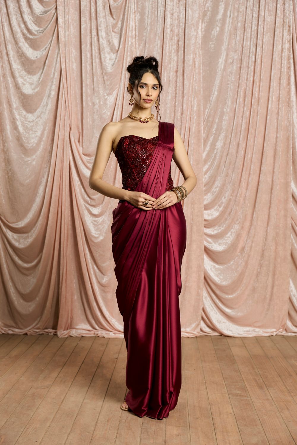 Zaafira Burgundy Embroidered Velvet Corset