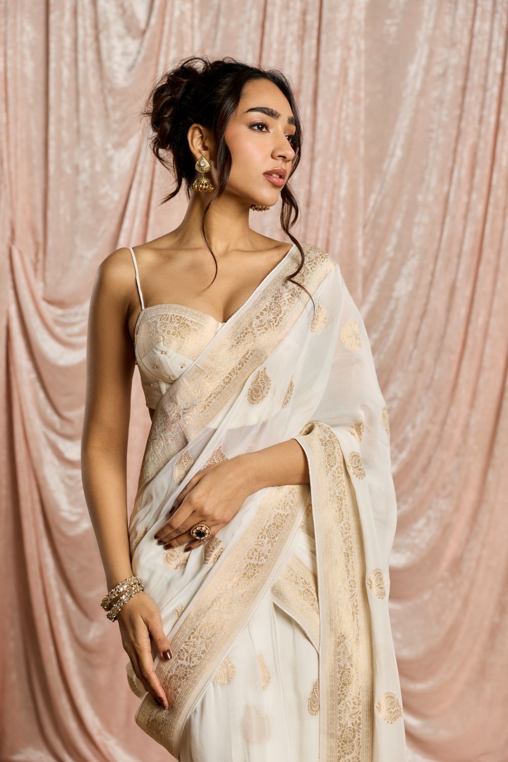Haniya White and Gold Banarasi Pre-Draped Saree