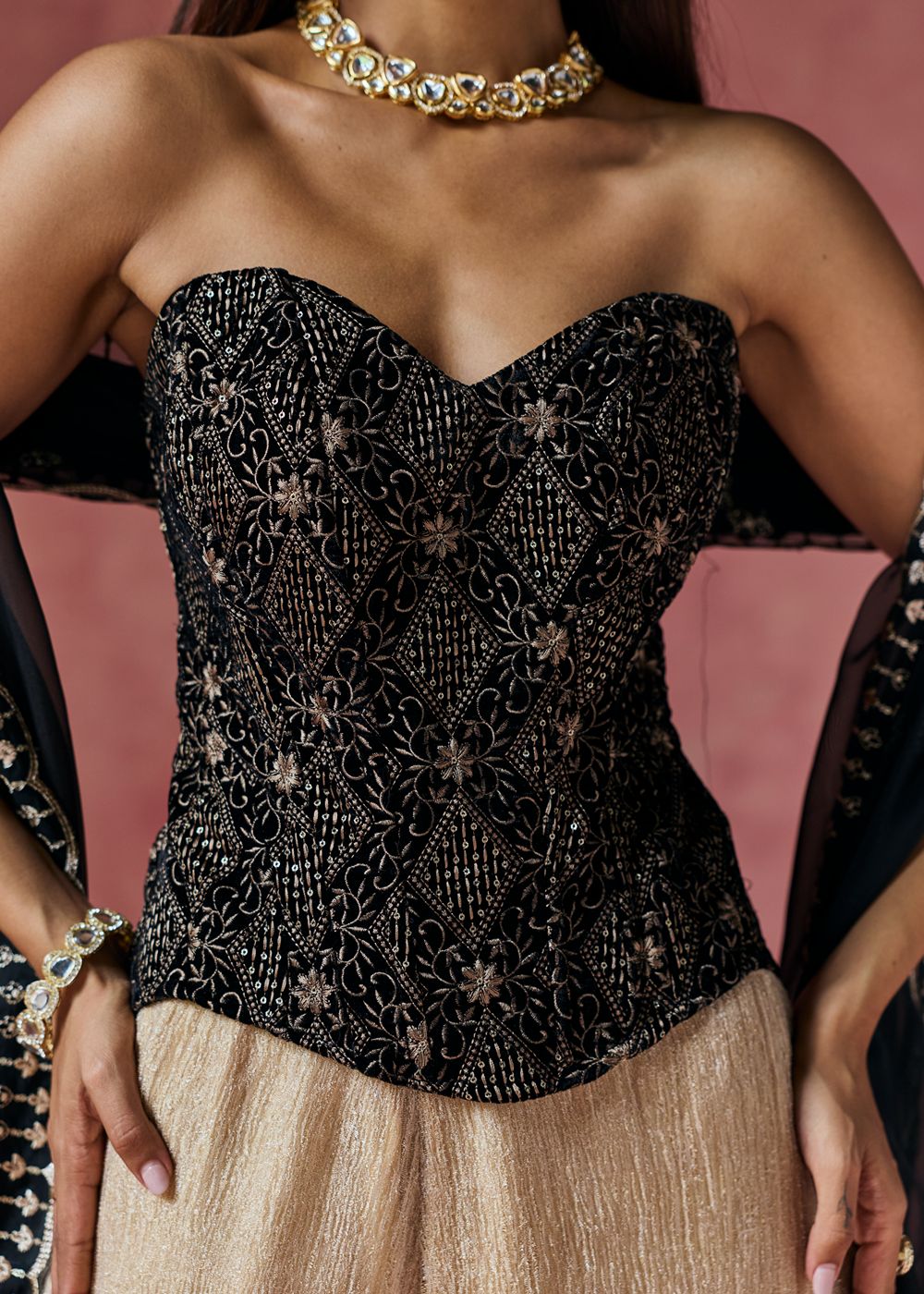 Zafira Black Embroidered Velvet Corset Set