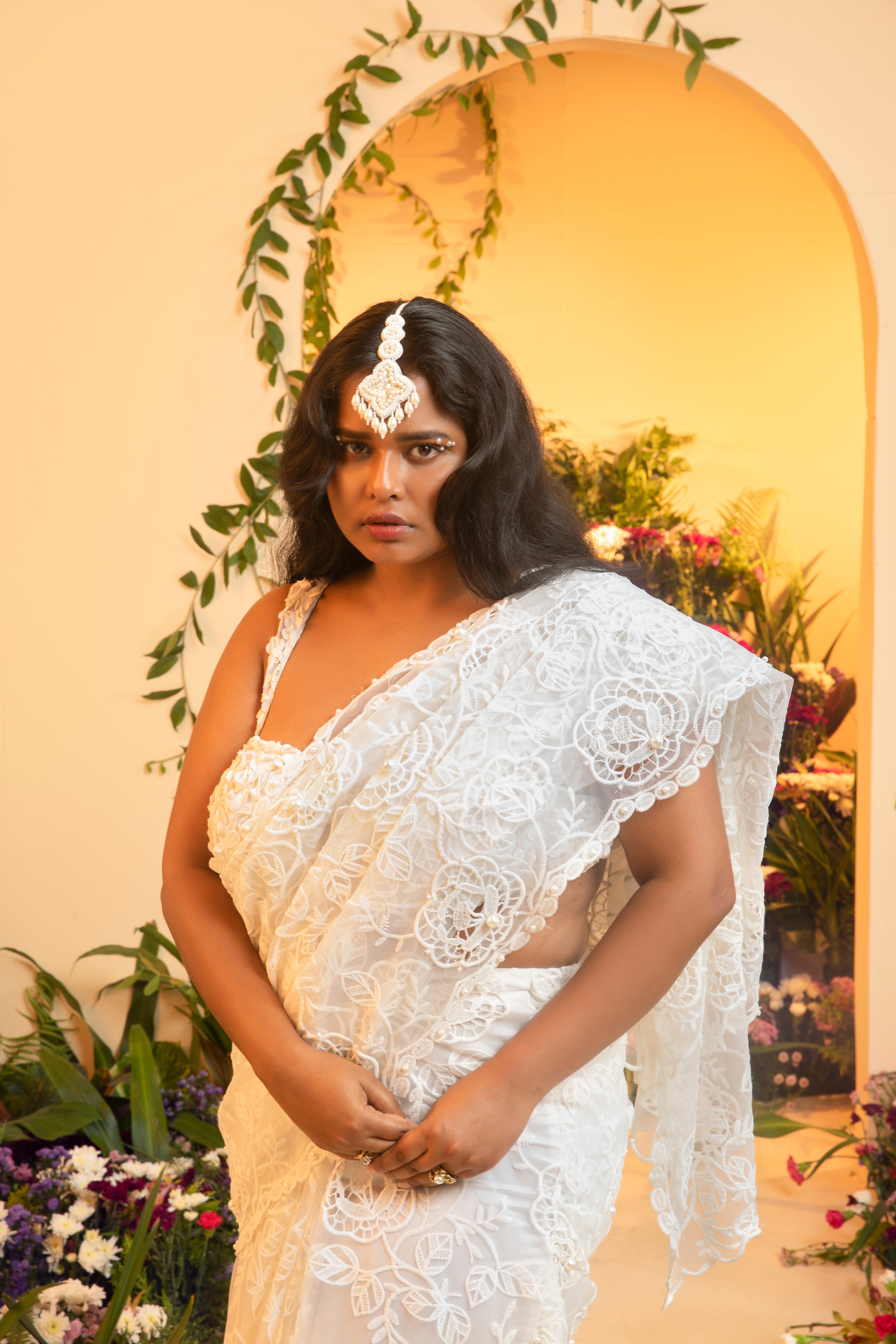 Aiza White Floral Embroidered Pre-Stitched Saree