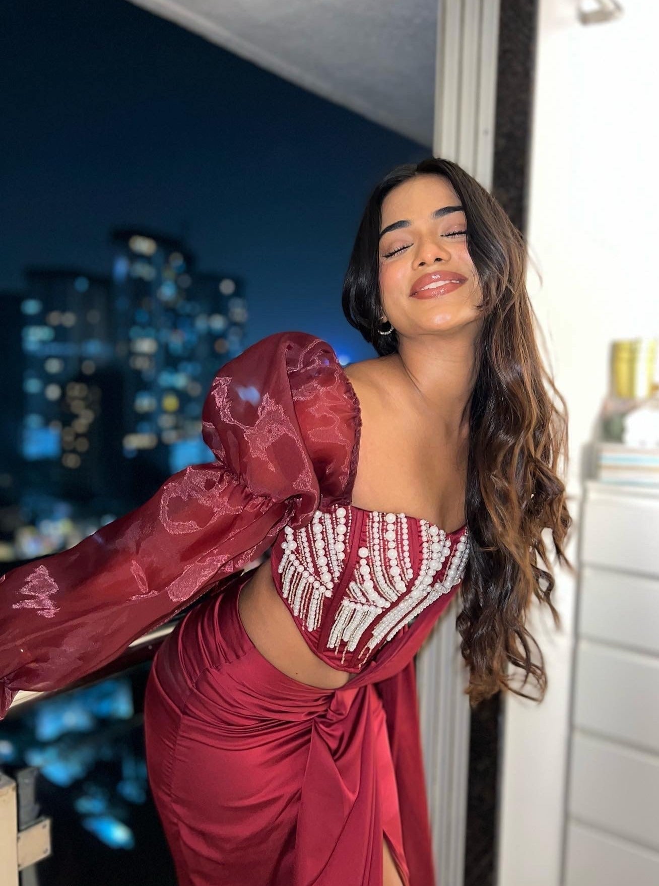 Aalia Burgundy Wrap Pre-Stitched Saree